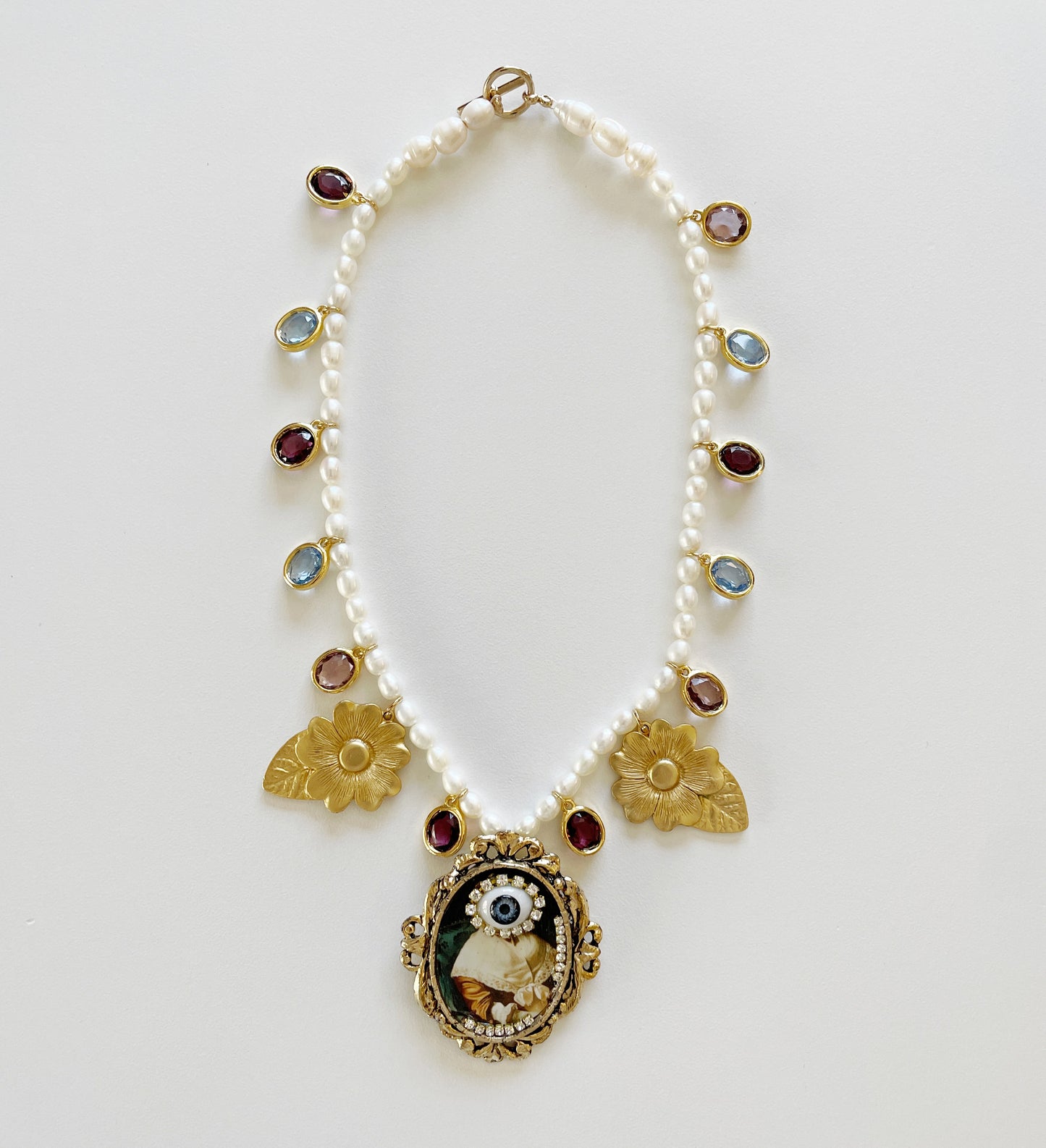 The Gallery Wall living painting necklace