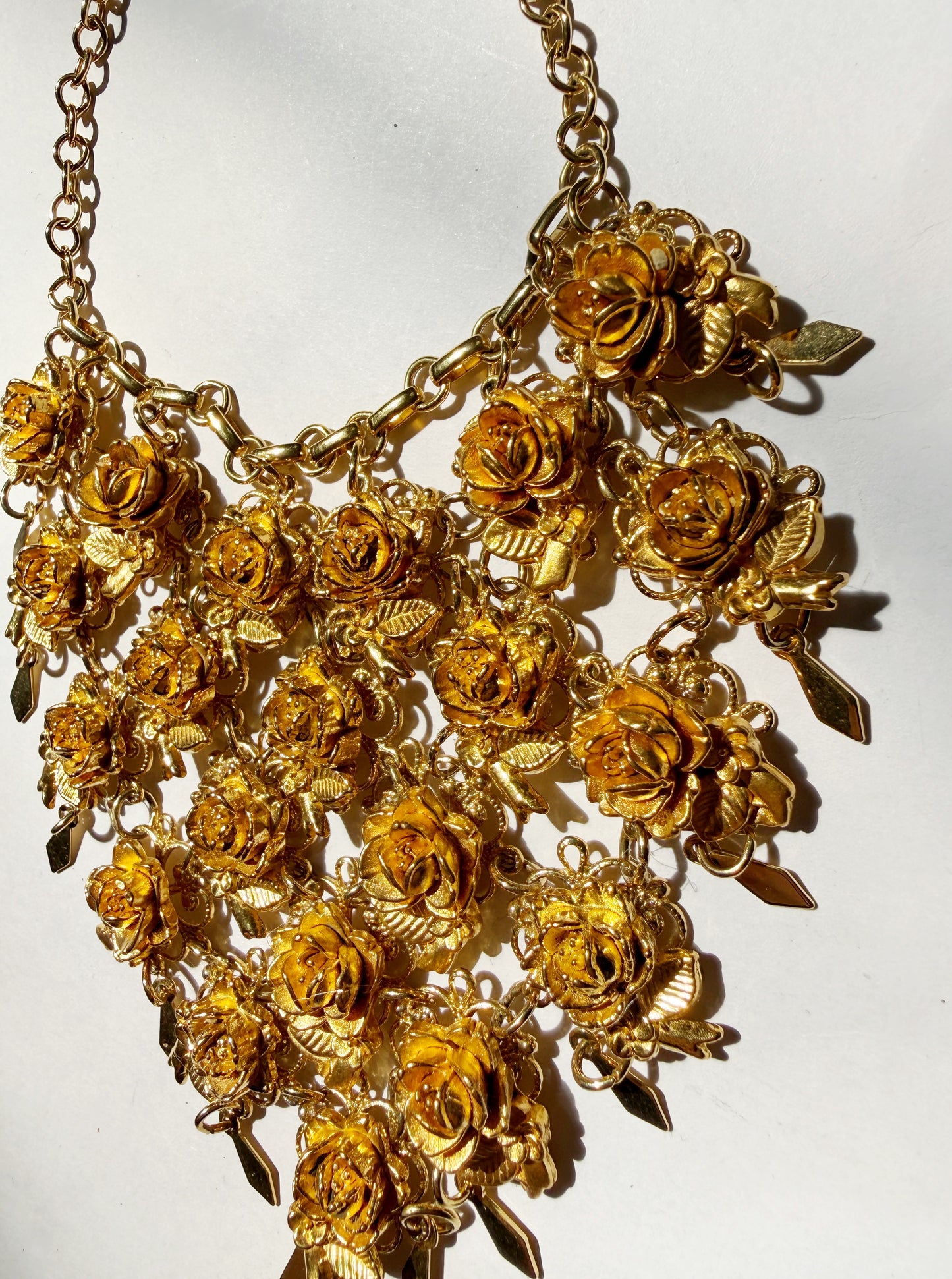 Rose party palm bracelet