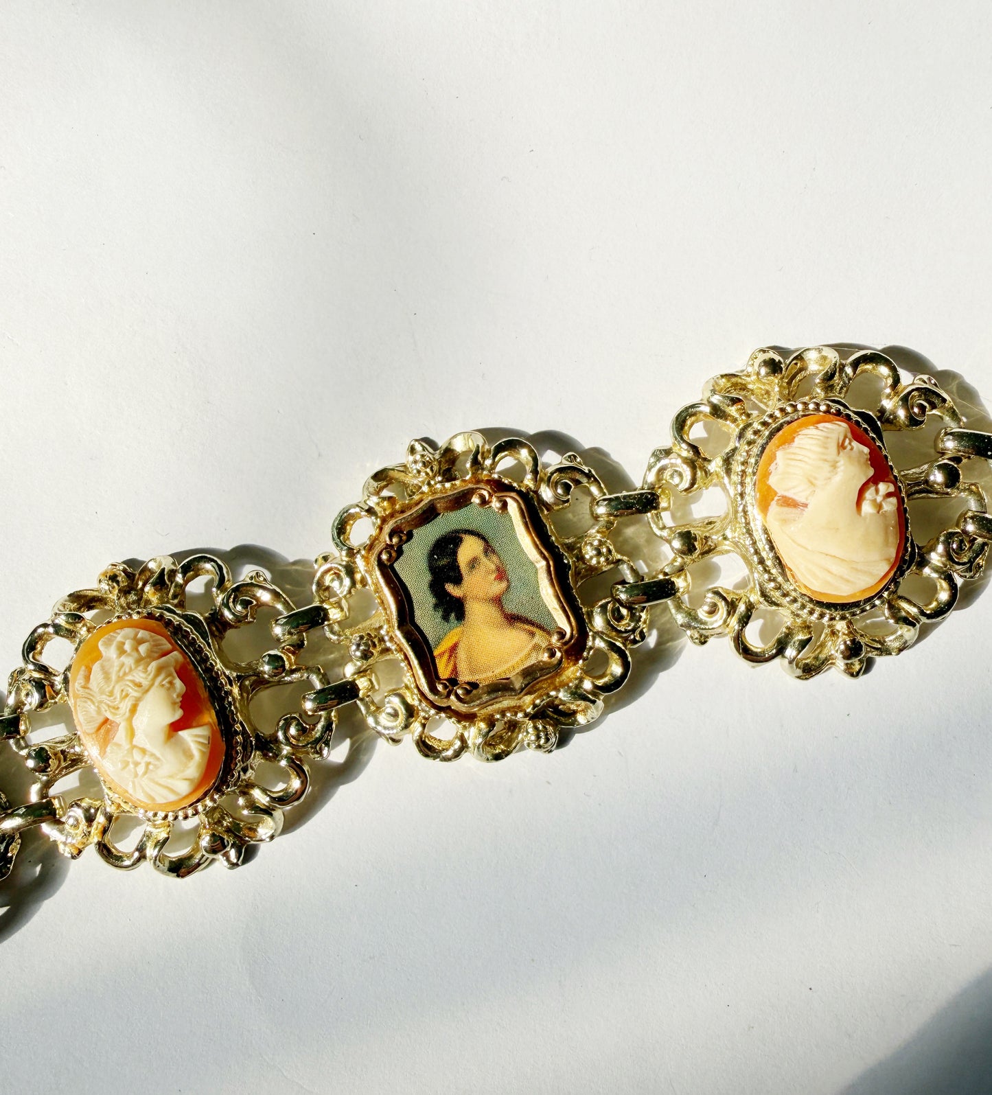 Gilded gold cameo bracelet