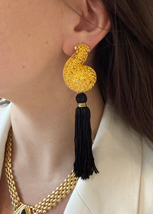 Snail tassel earrings