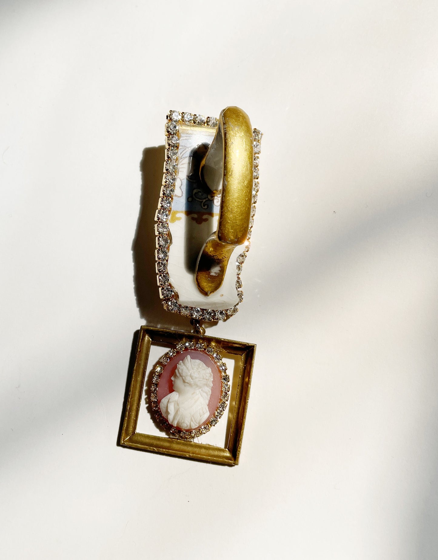 Miniature Marvels Alice brooch