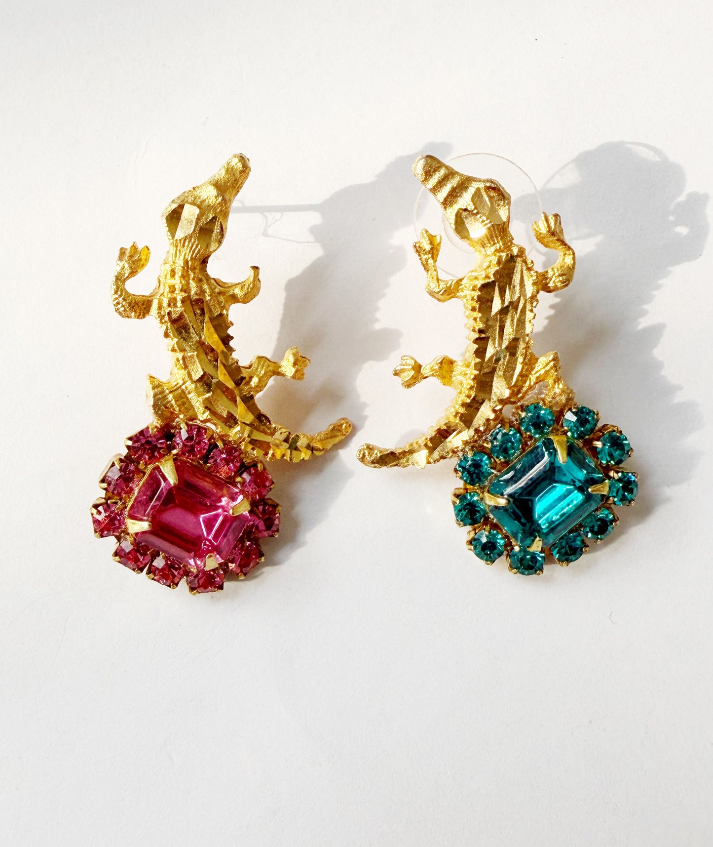 Electric lizard earrings