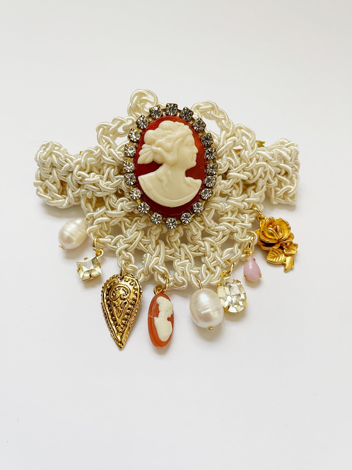Charming crochet cameo barrette