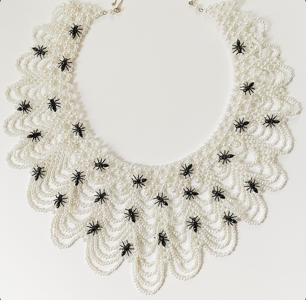 Pièce de résistance 2.0 ant necklace