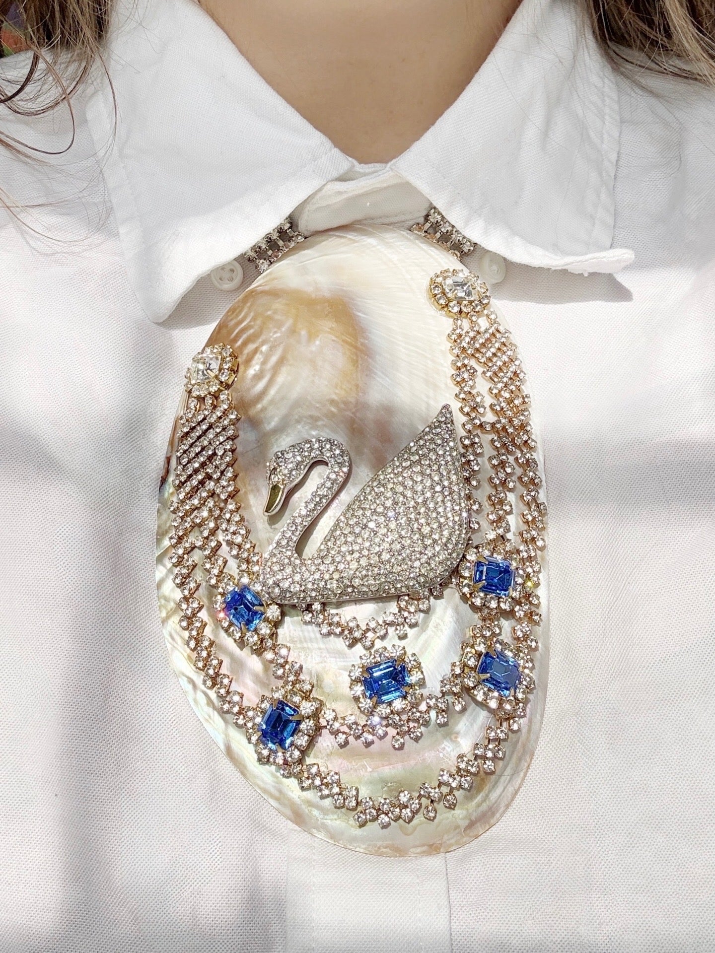 Swan lake shell statement necklace