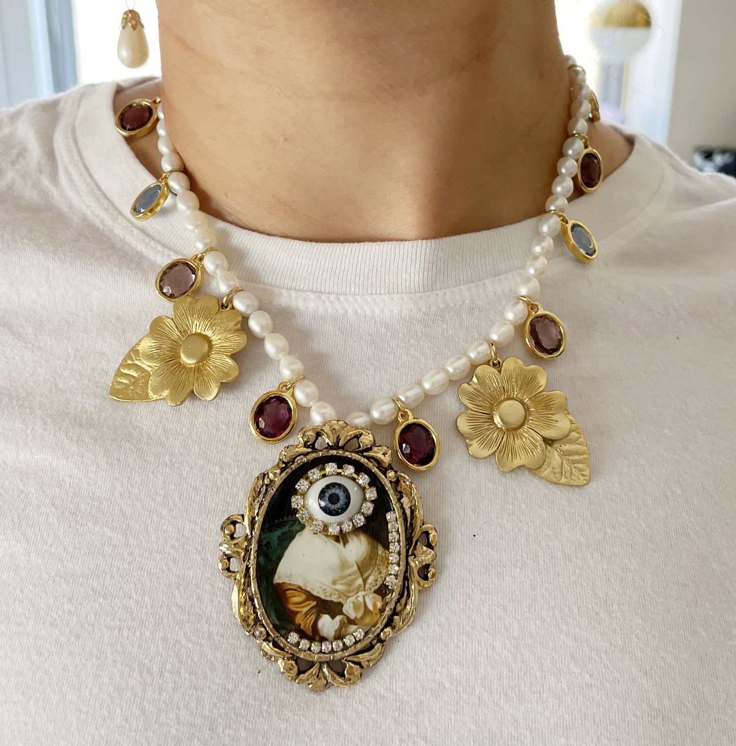 The Gallery Wall living painting necklace