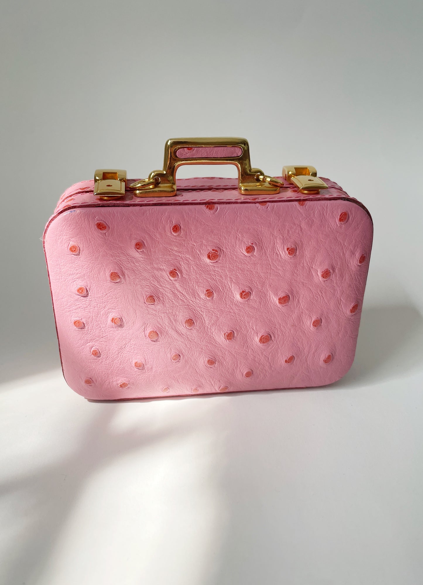 Miniature Marvels tiny pink leather compact purse