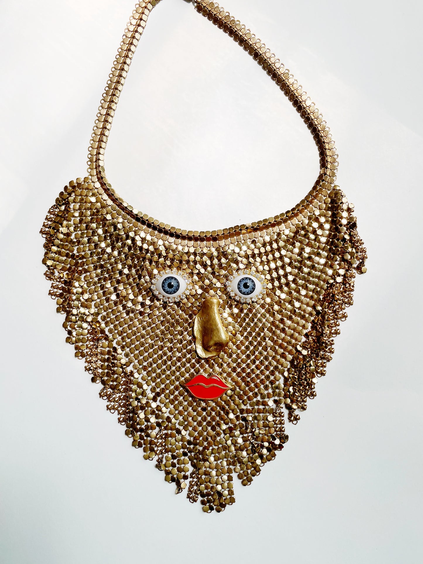 The bearded lady necklace