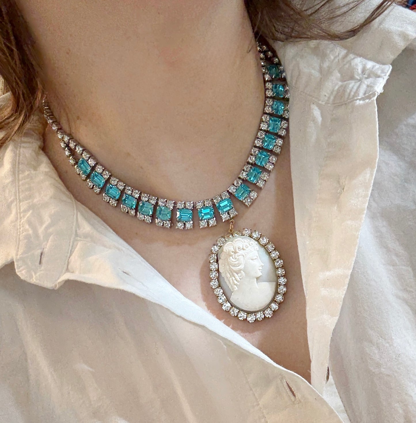 Heart of the ocean cameo necklace