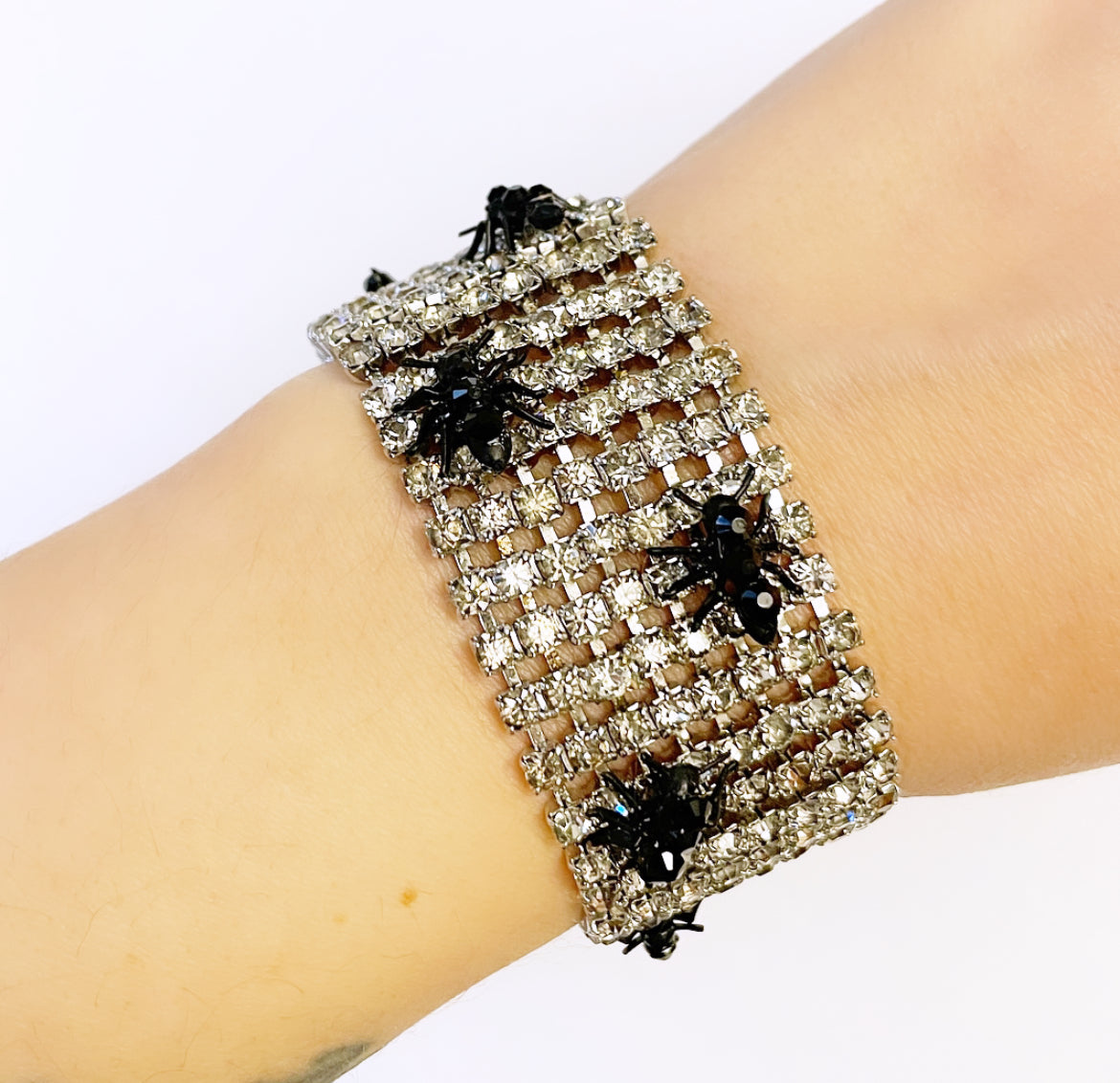 Shimmering Ant party party bracelet