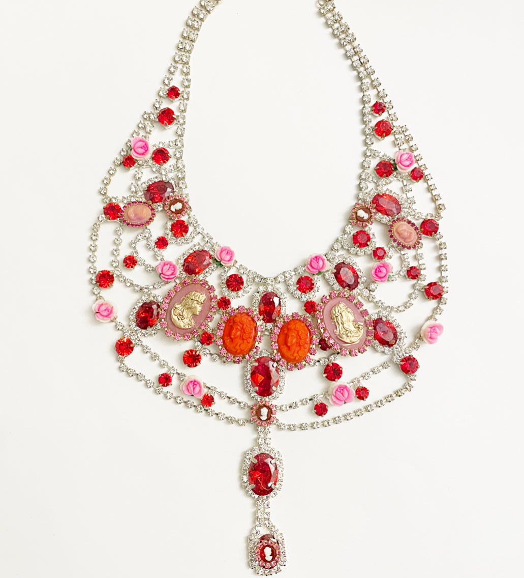 Pièce de résistance cameo necklace