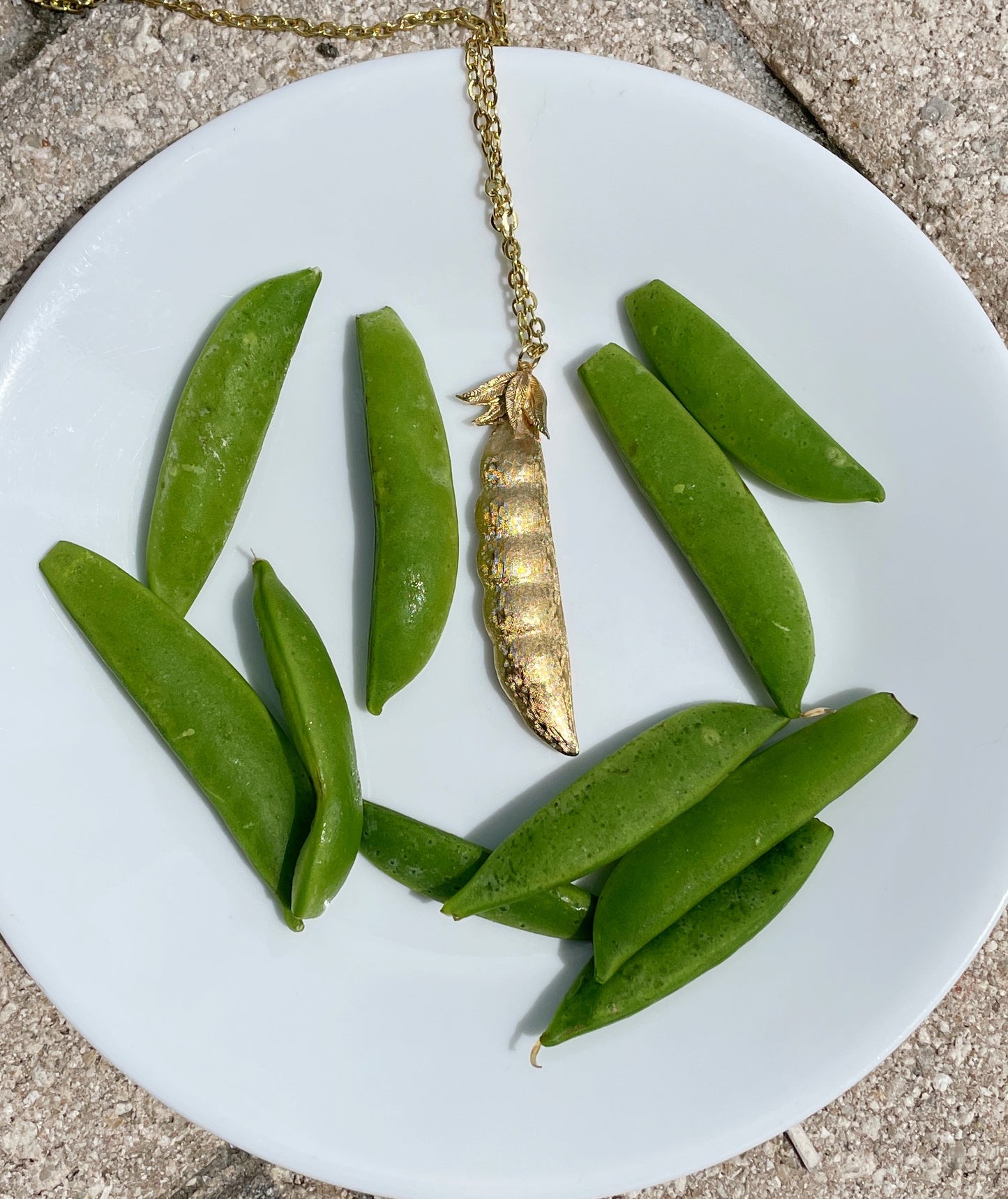 Peapod necklace
