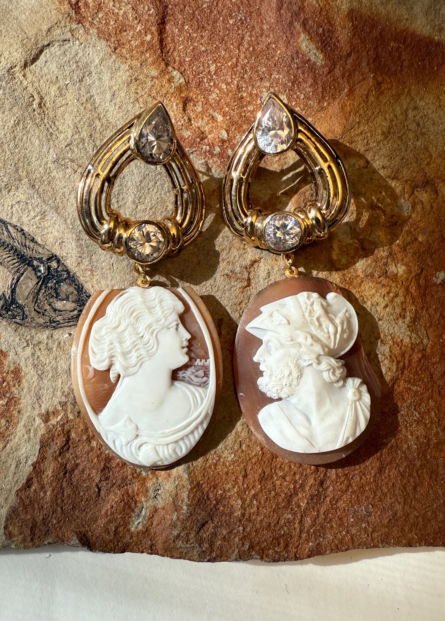 Cameo conversation studs