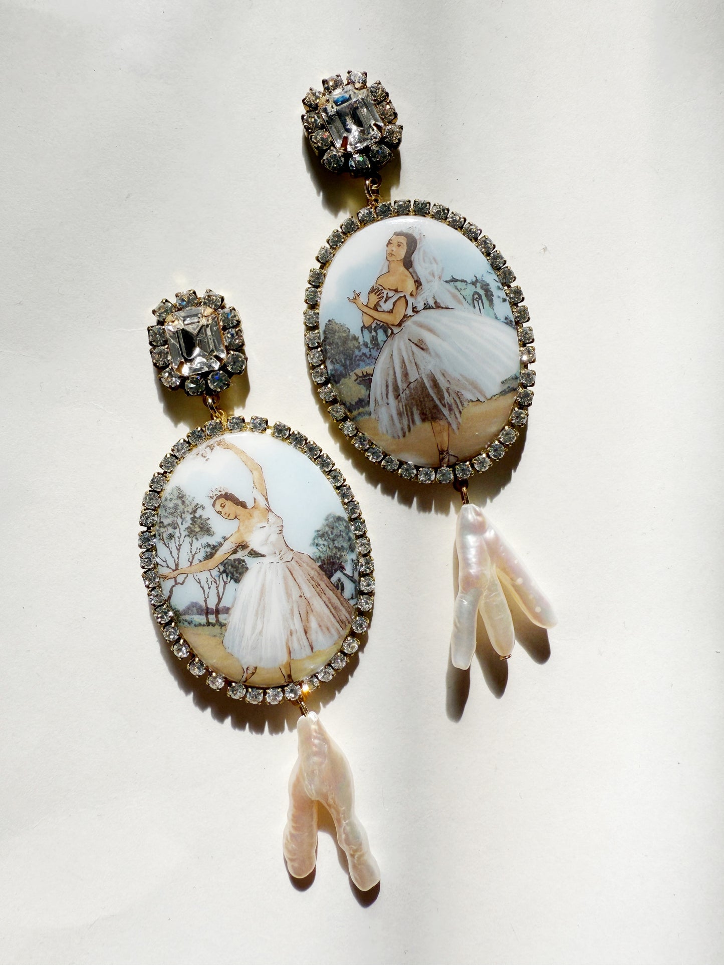 Swan lake pearl earrings
