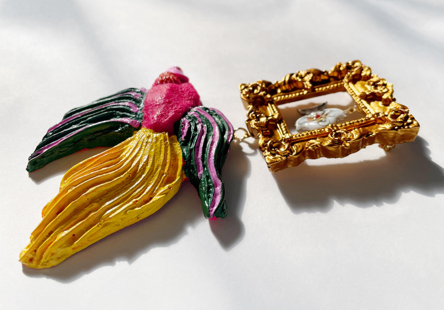 Living painting fish brooch