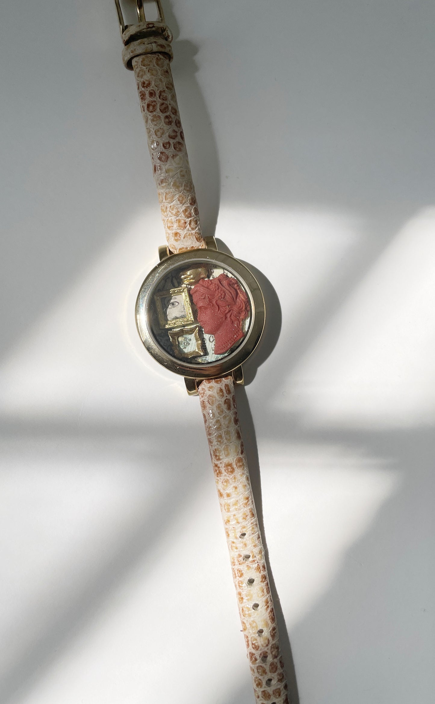 Miniature Marvels cameo gallery wall watch
