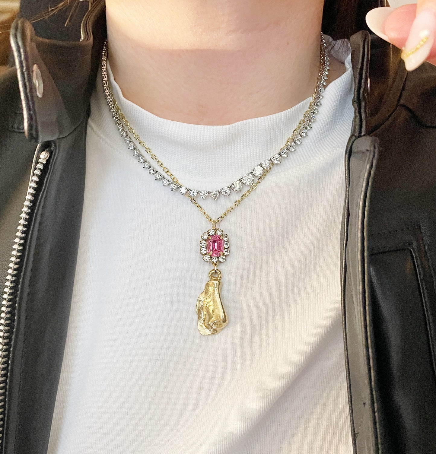 Nosey business party necklace