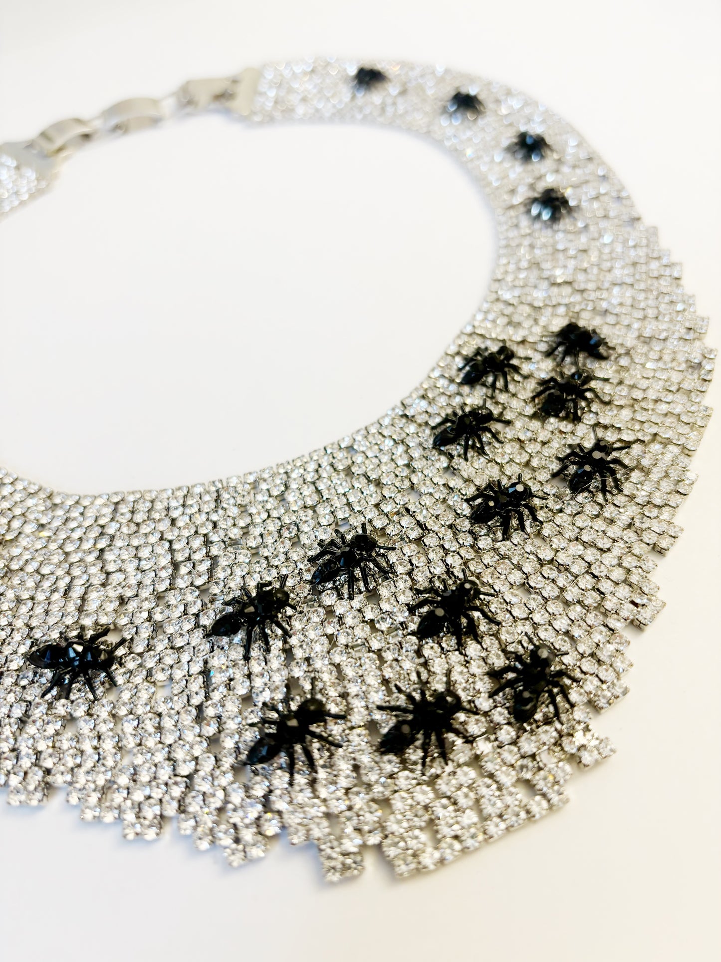Pièce de résistance 2.0 Ant necklace