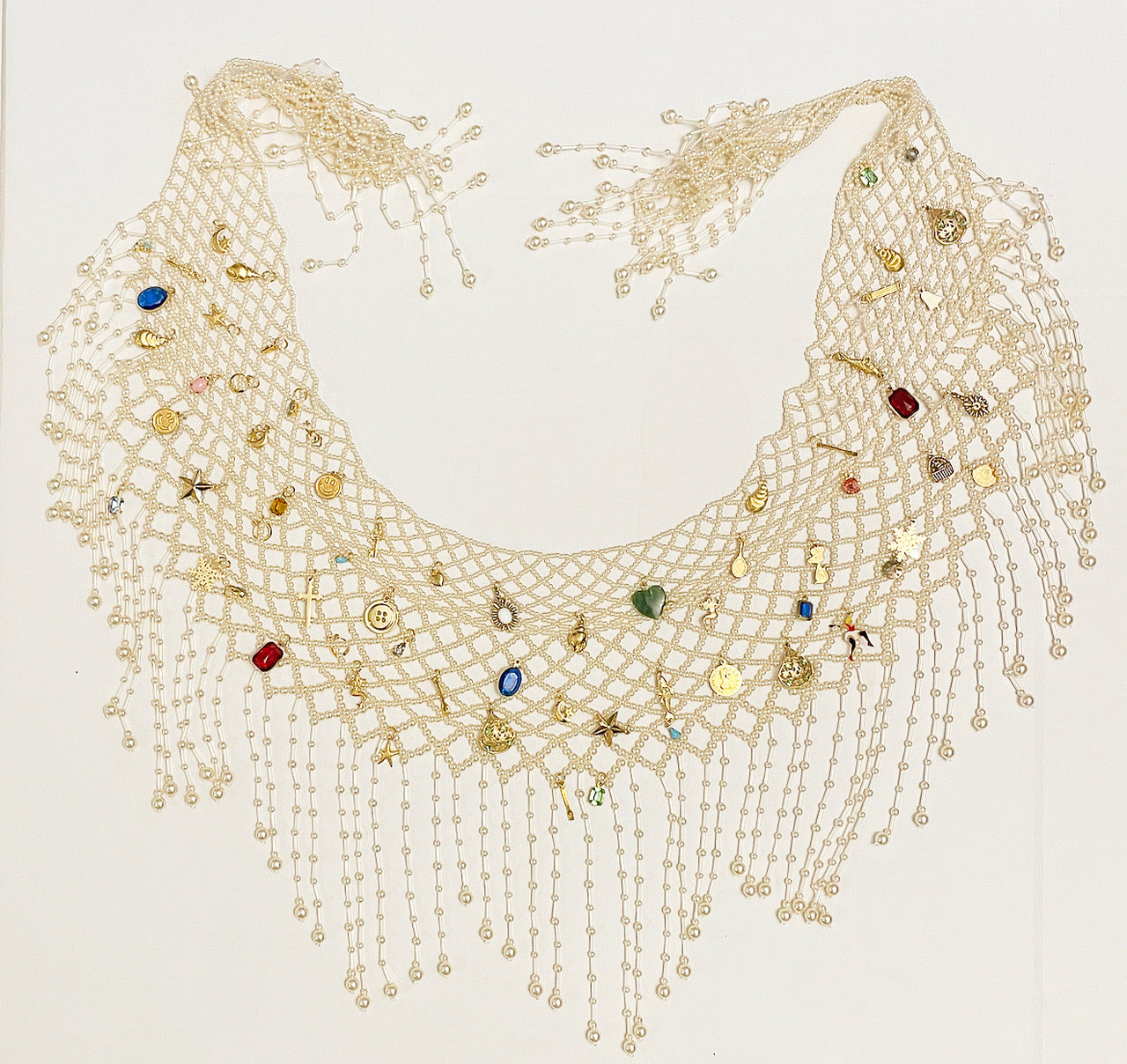 Vintage statement pearl charm capelet