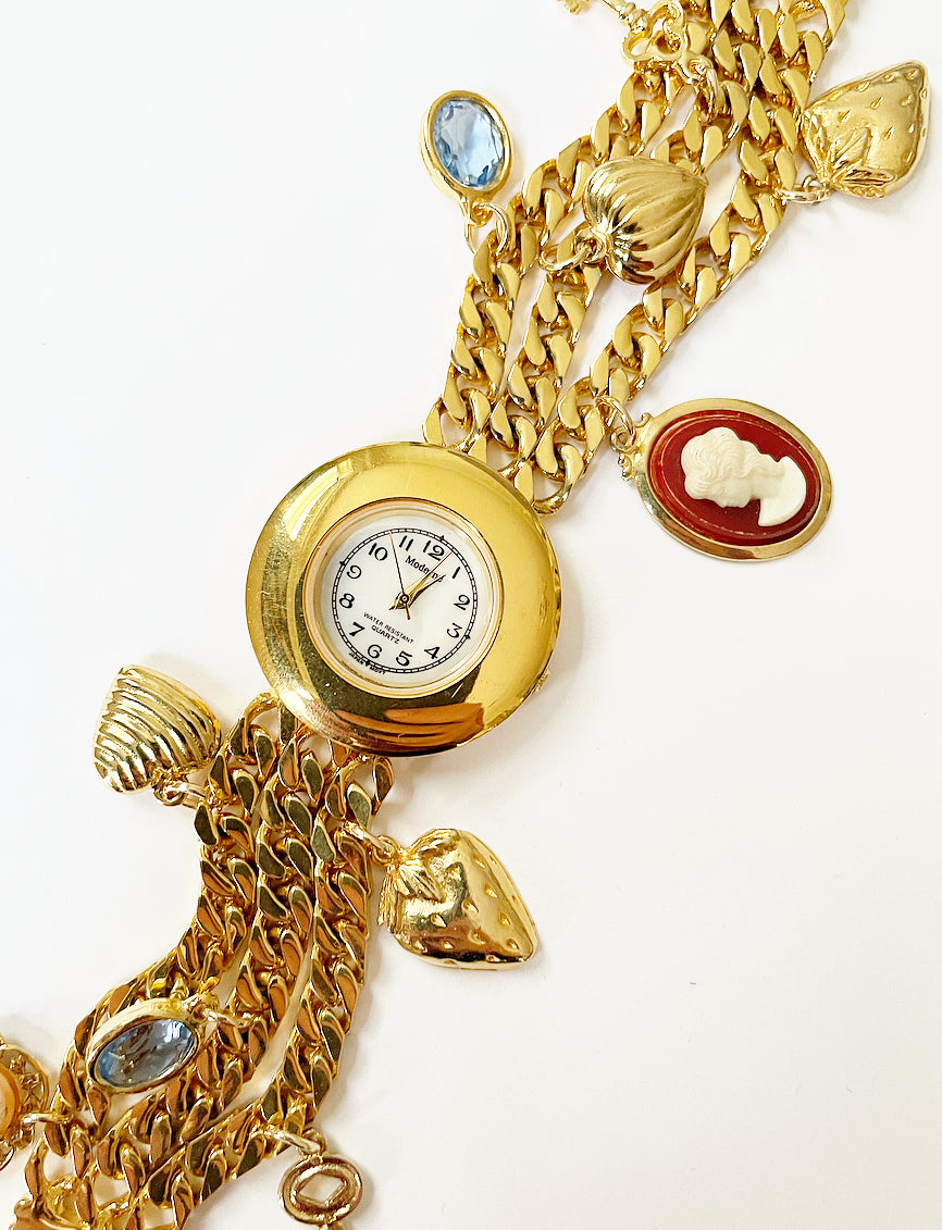Charming cameo watch