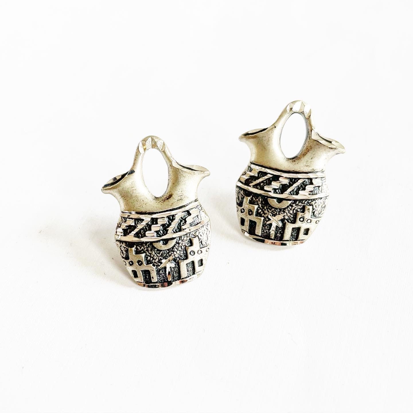 Vintage sterling silver vessel earrings