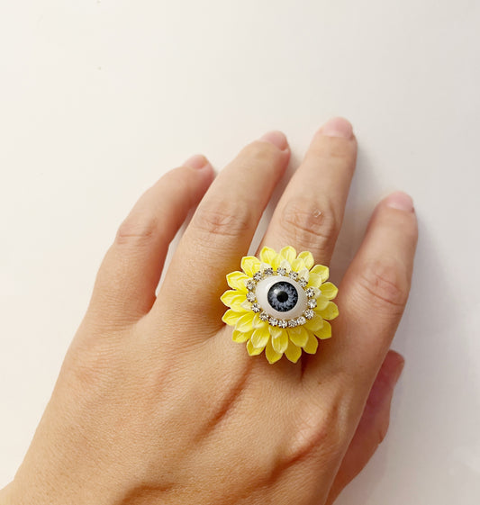 Desert Bloom Magritte ring