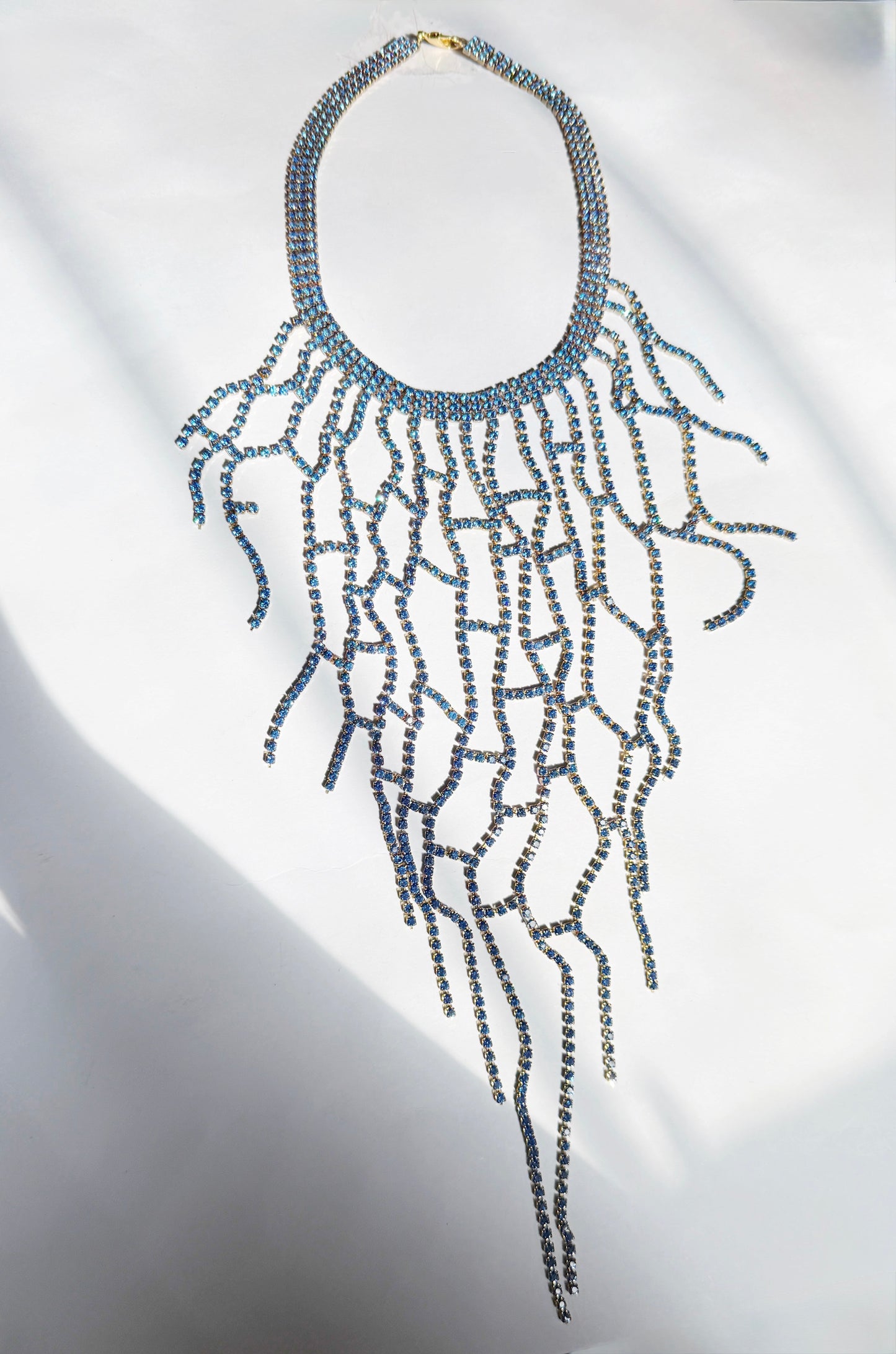 Blue colossal necklace