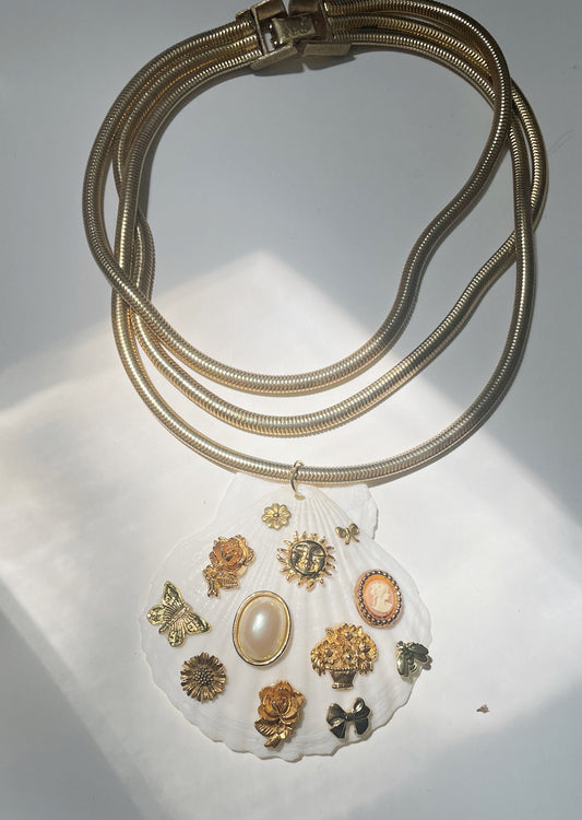 Reserved shell necklace