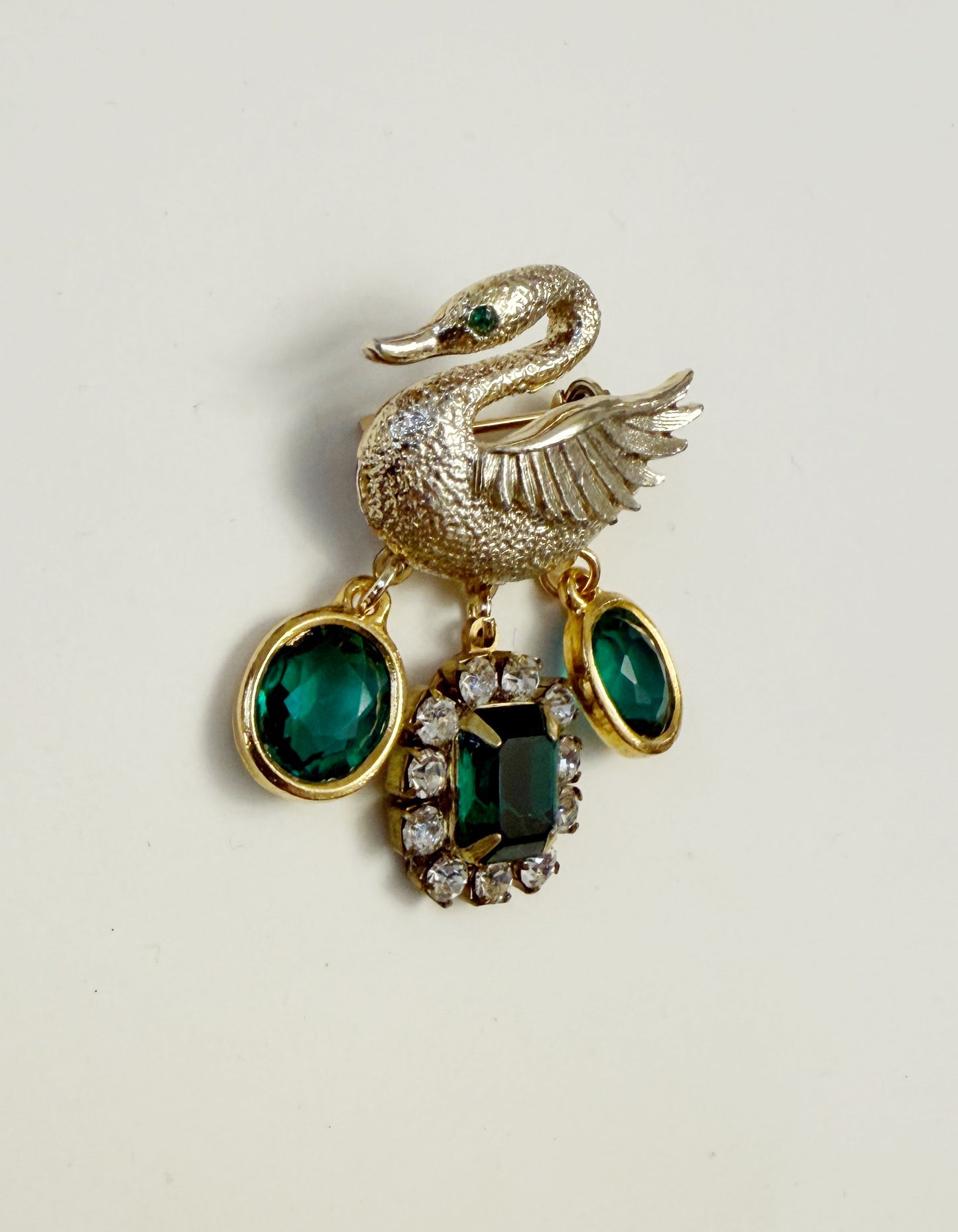 Emerald swan brooch