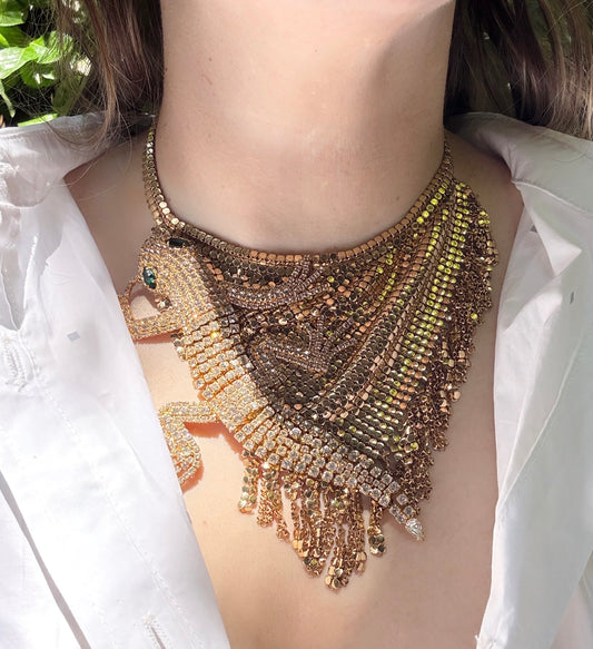 Gold mesh lizard fringe necklace