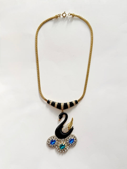 Swan lake necklace