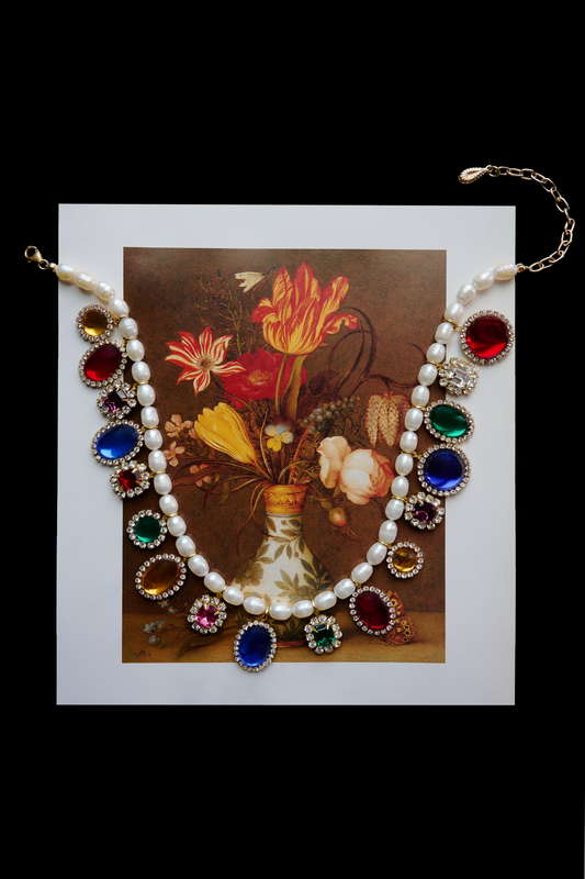 Confetti royale charm necklace