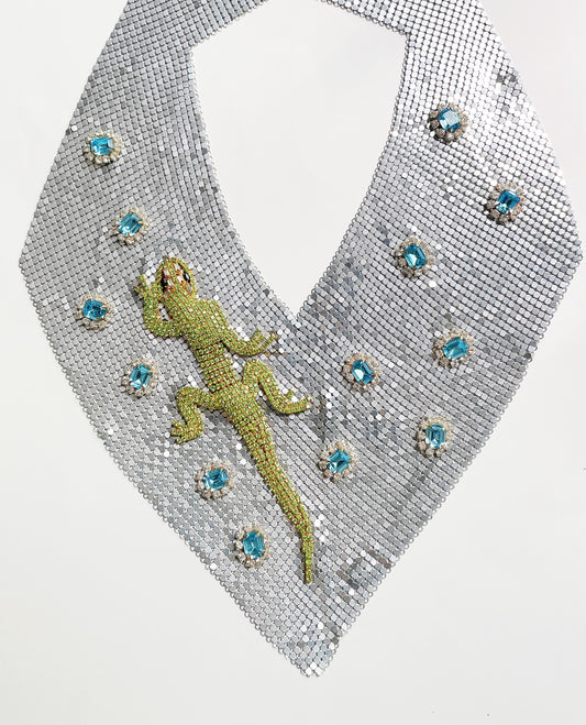 Silver lizard mesh statement necklace