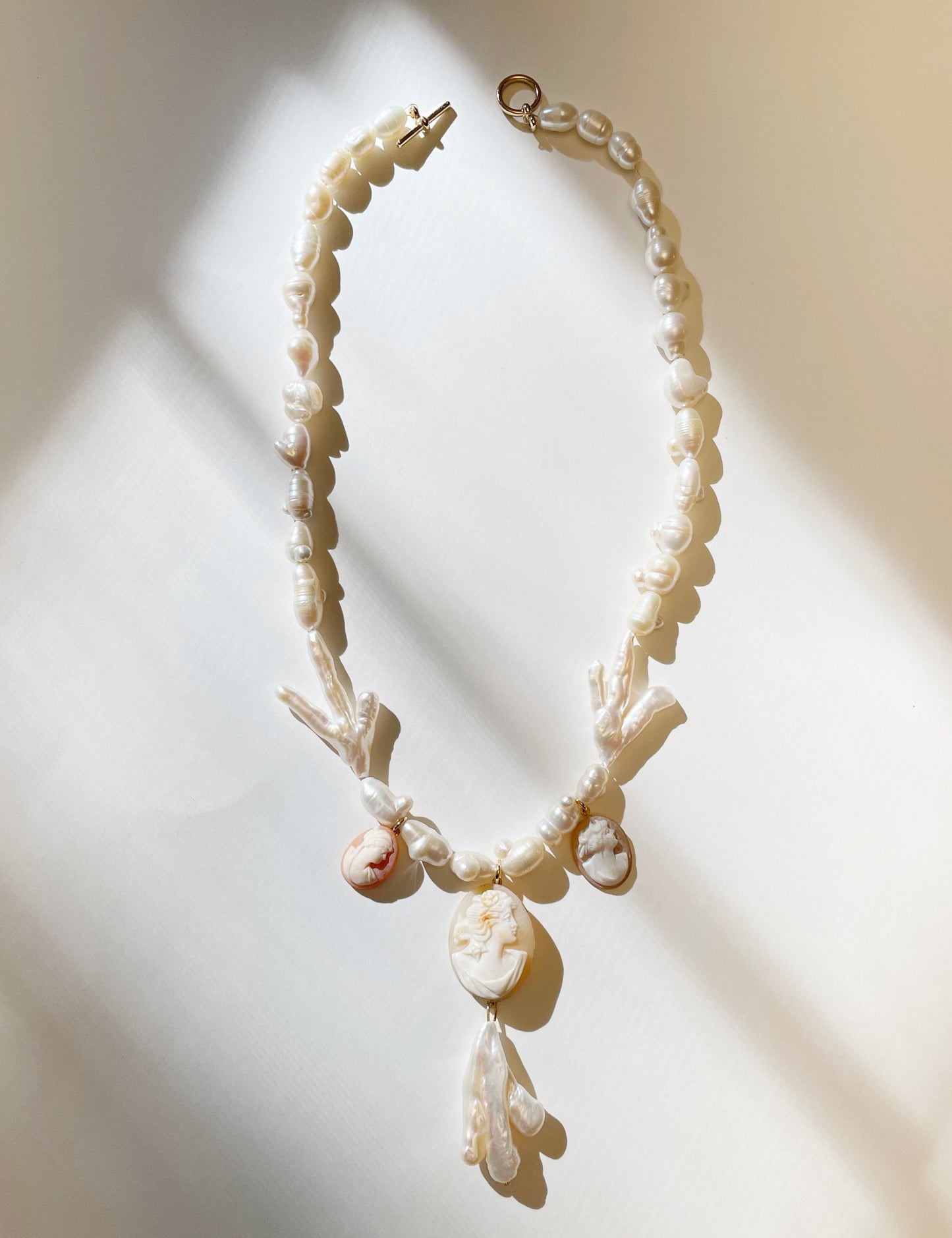 Ethereal cameo pearl necklace