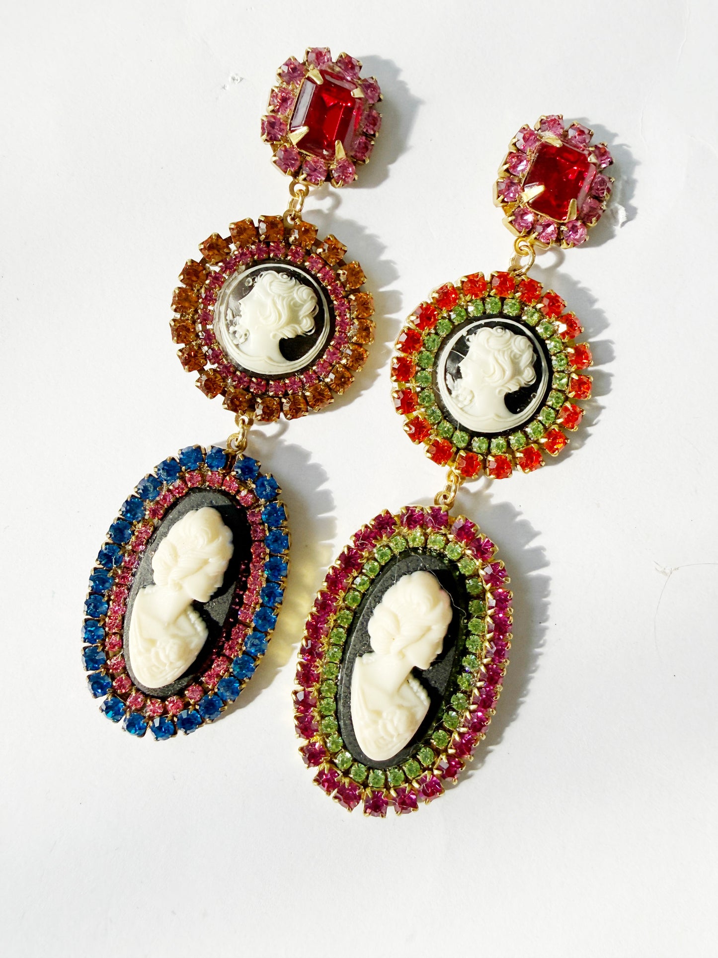 cameo party rhinestone earrings