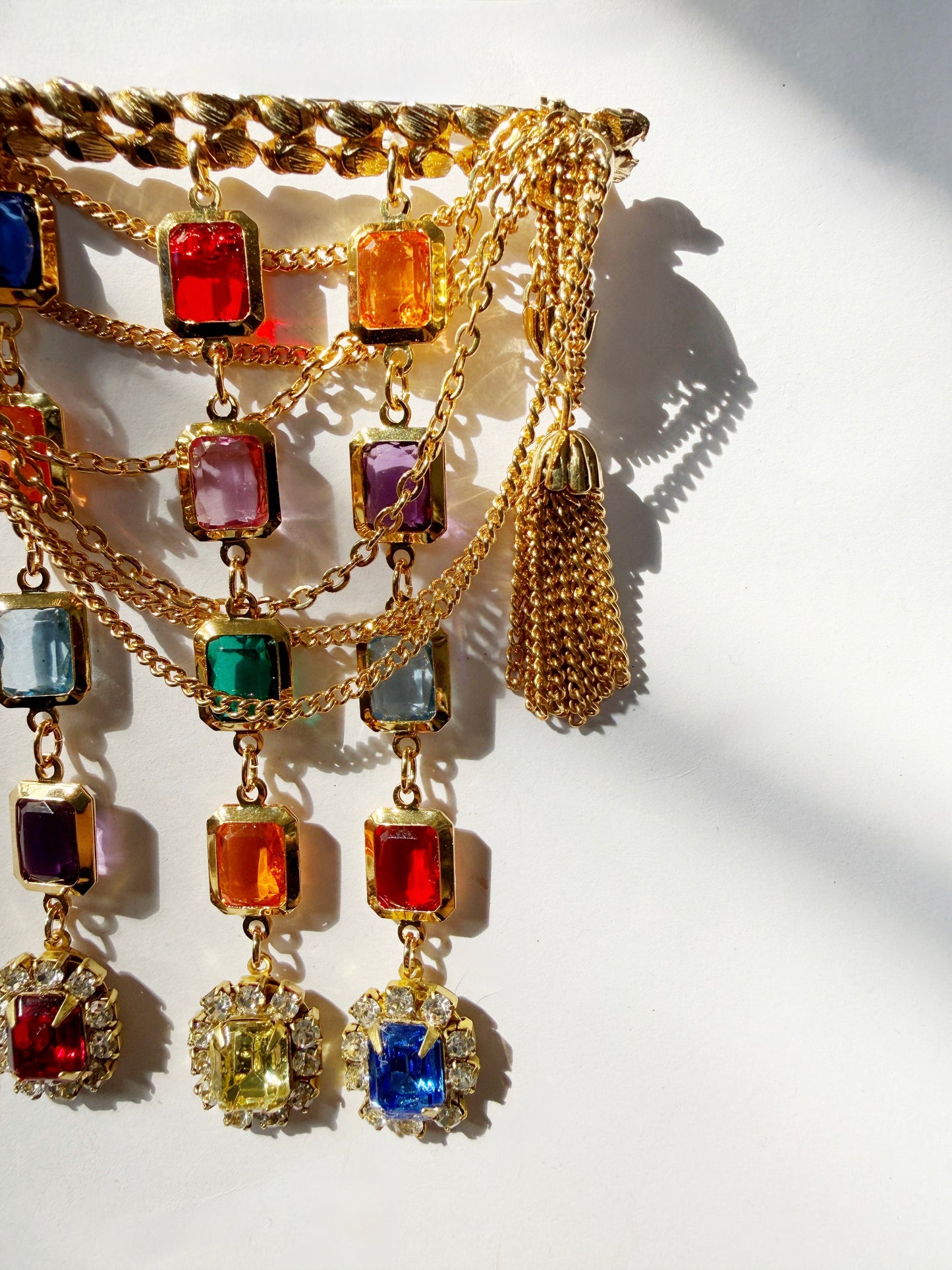 Multi color fringe brooch