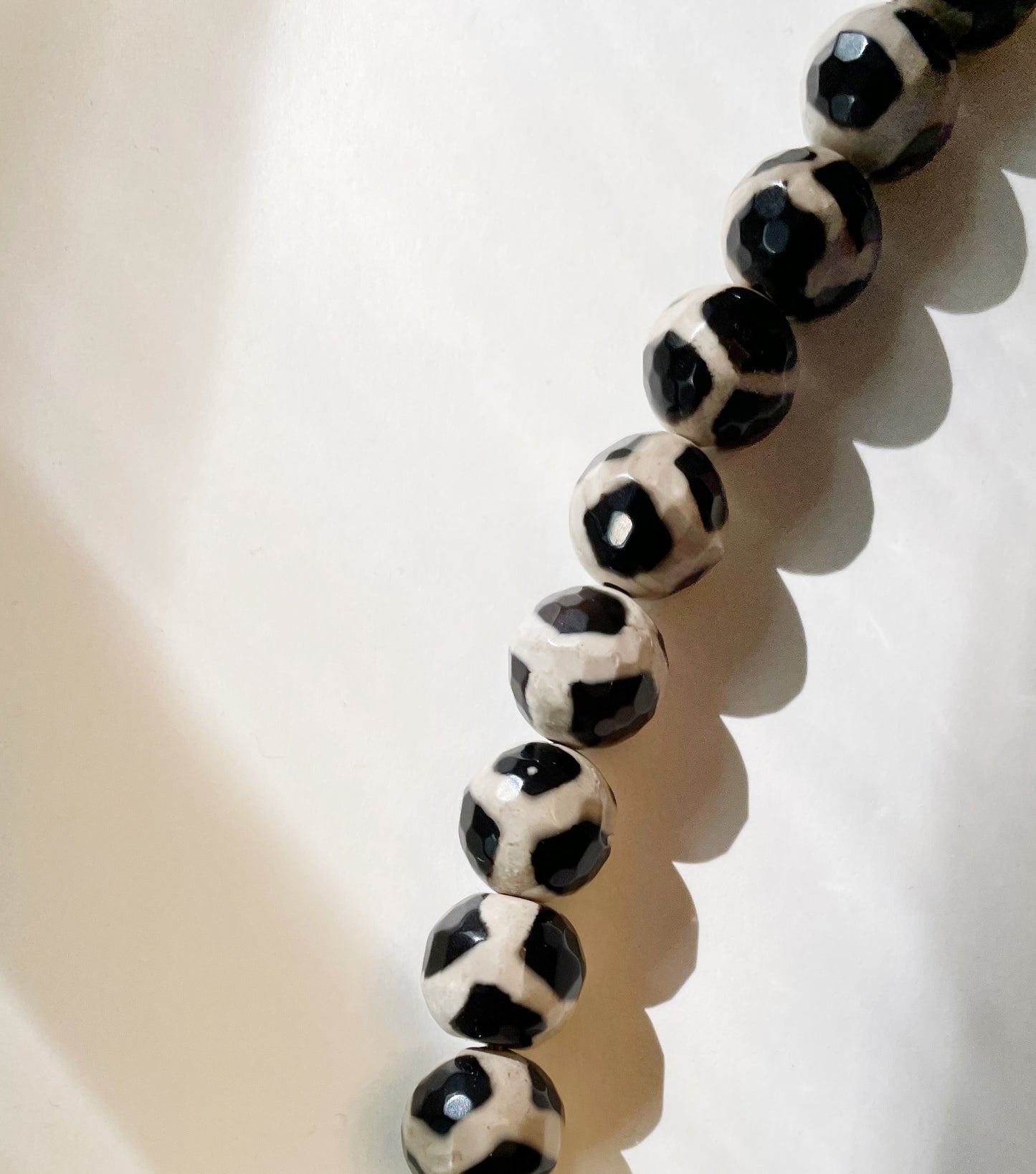 Chunky stone alligator necklace