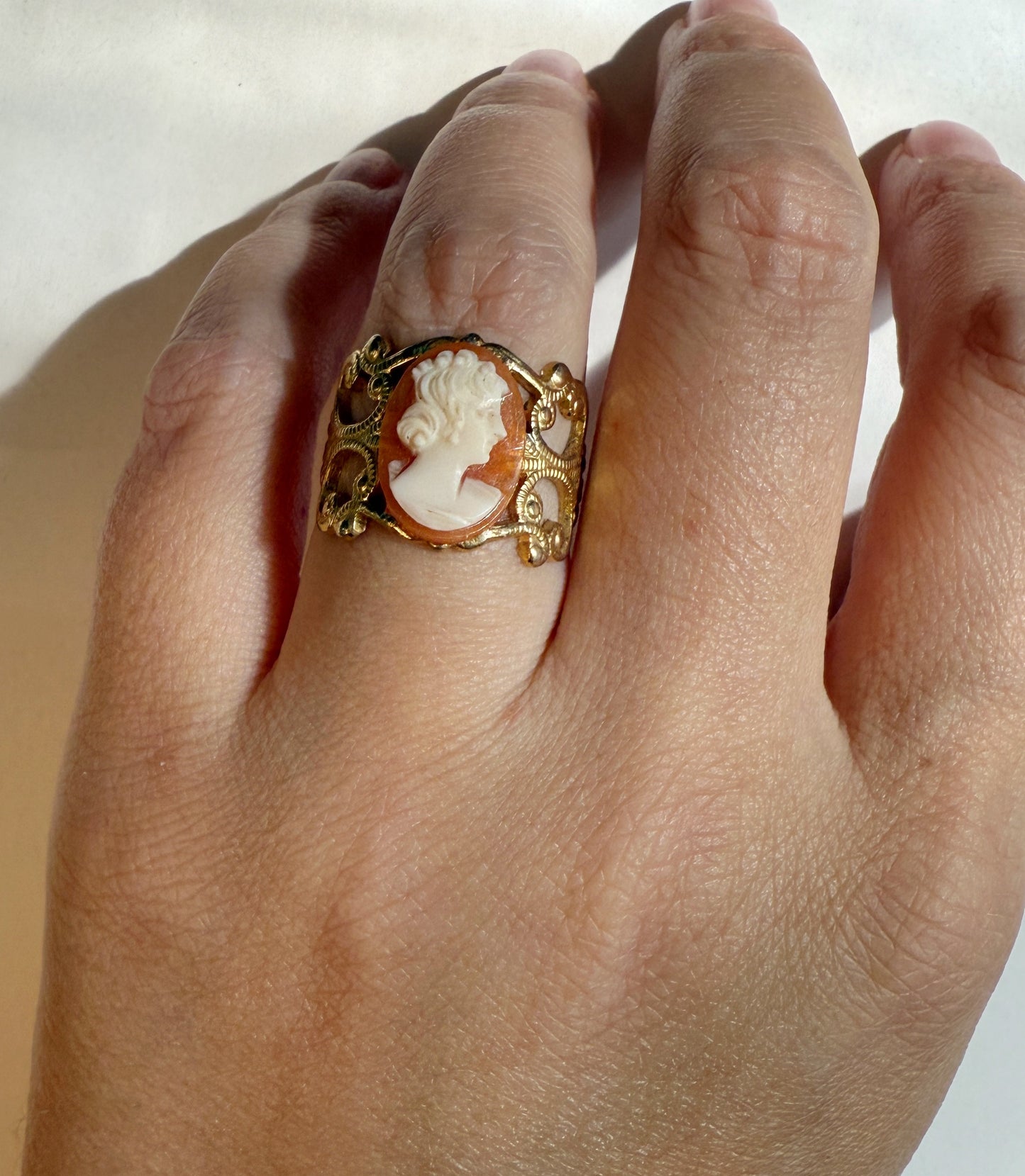 Cameo ring