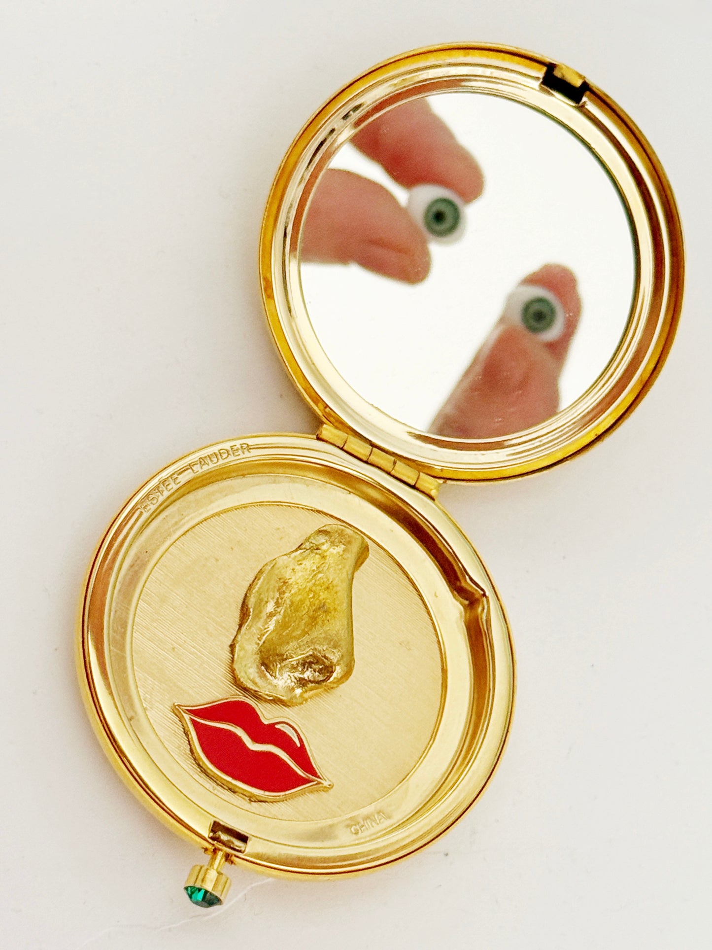 Eye spy compact mirror