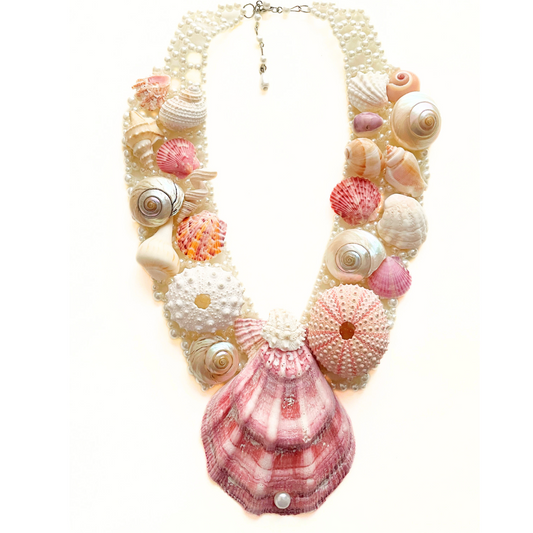 Siren shell necklace