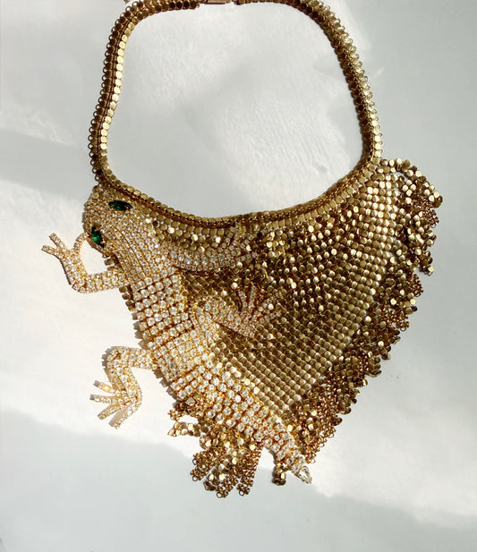 Gold mesh lizard fringe necklace