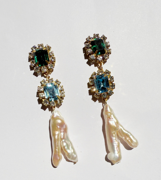 Electric rhinestone blue and green pearl studs