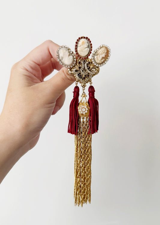 Cameo tassel brooch