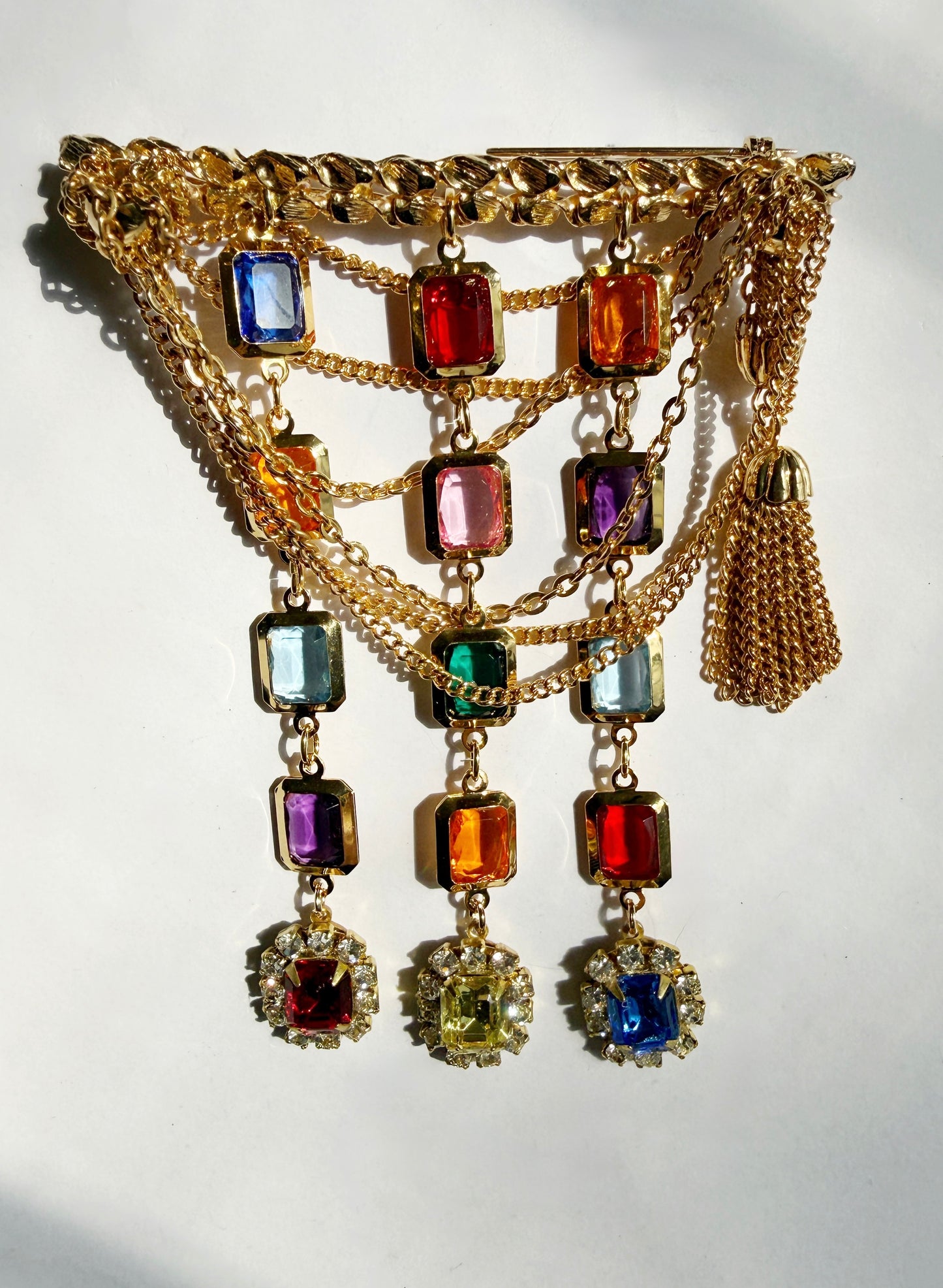 Multi color fringe brooch