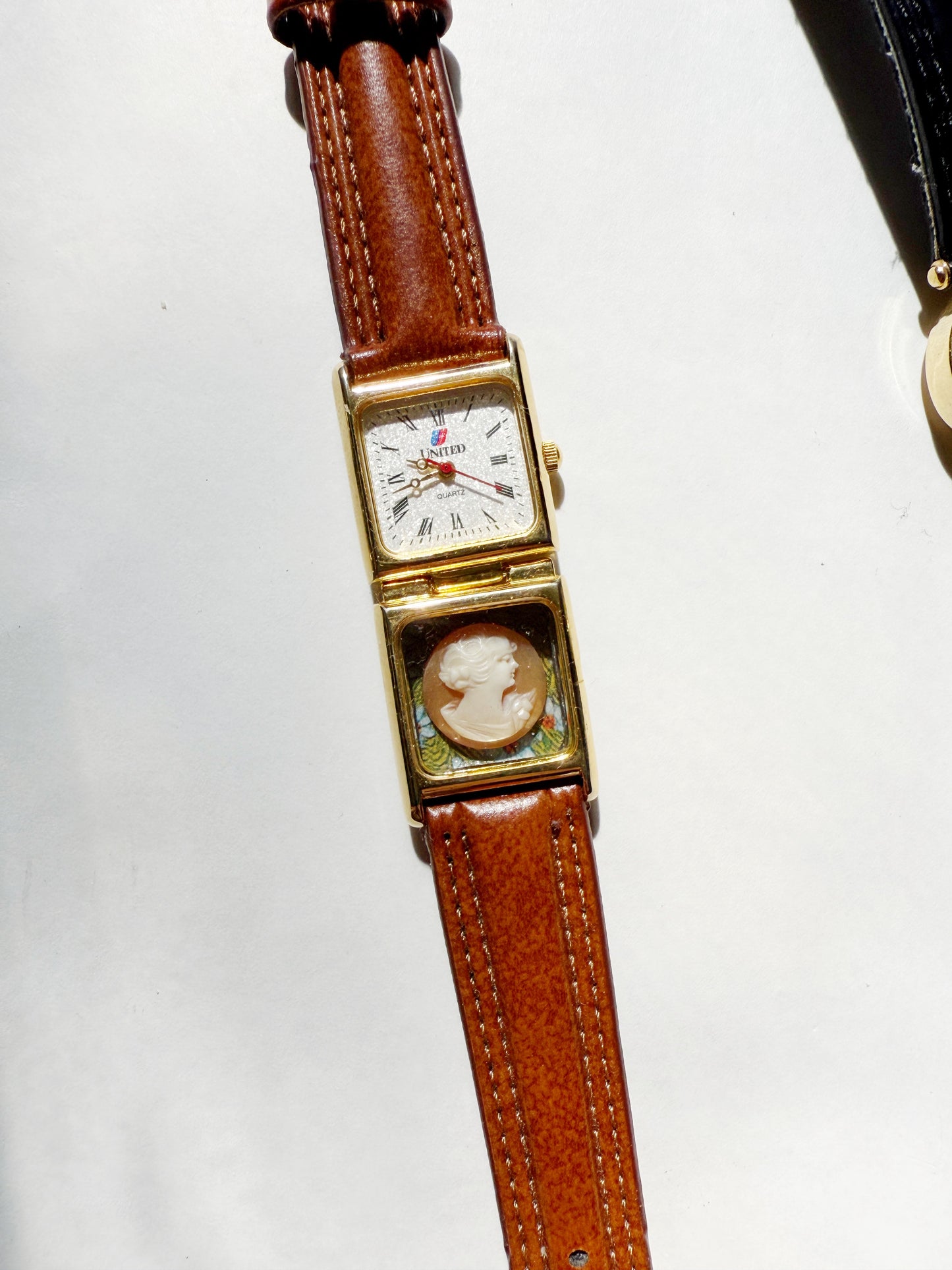 Cameo gallery wall watches