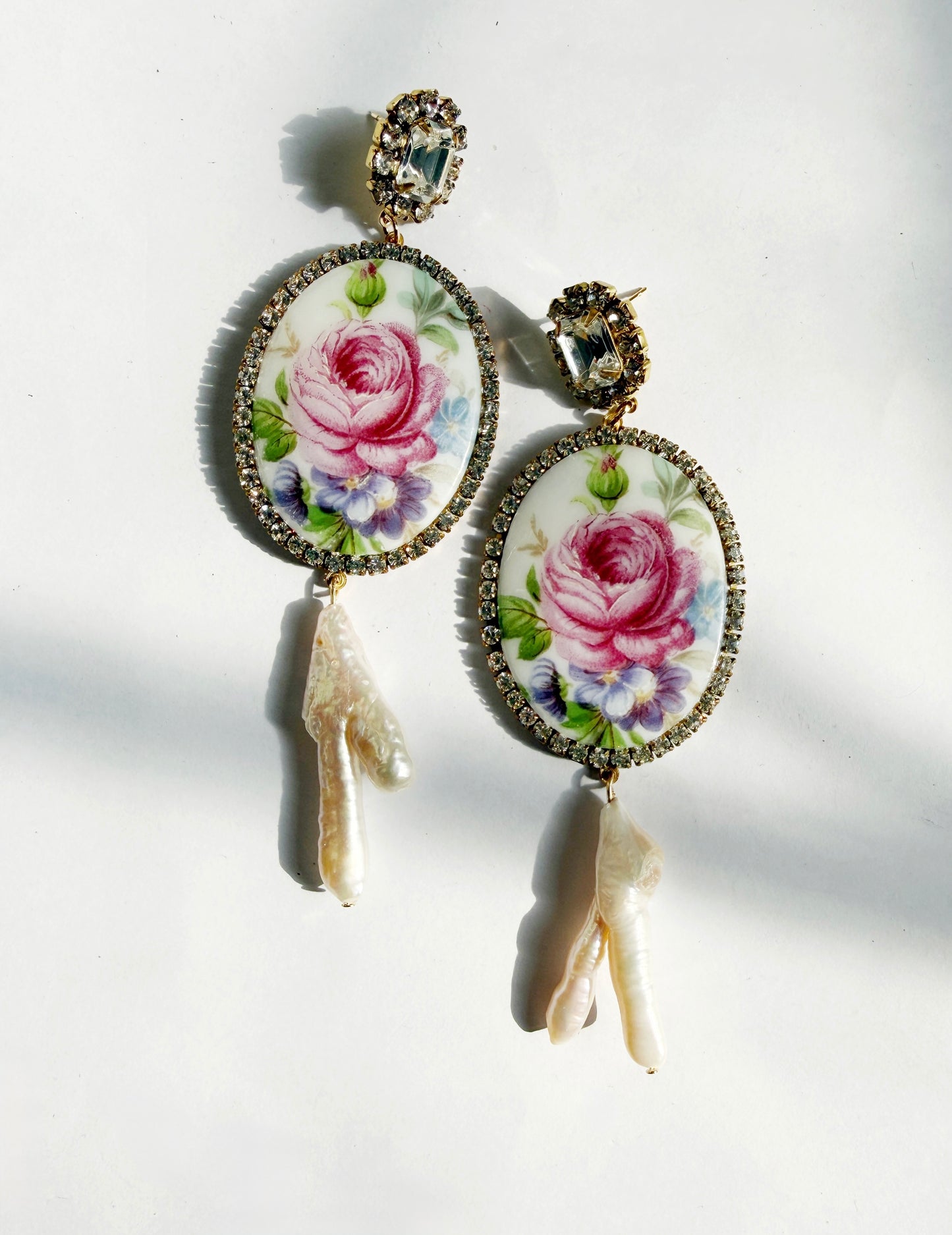 Rose garden pearl earrings
