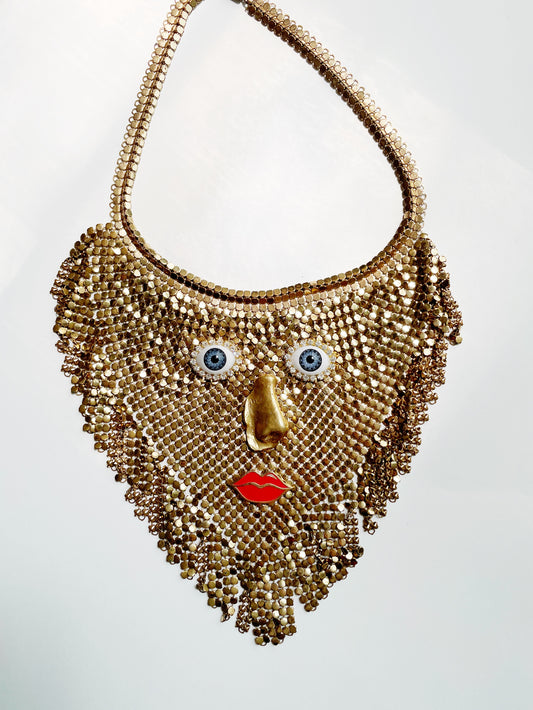 The bearded lady necklace
