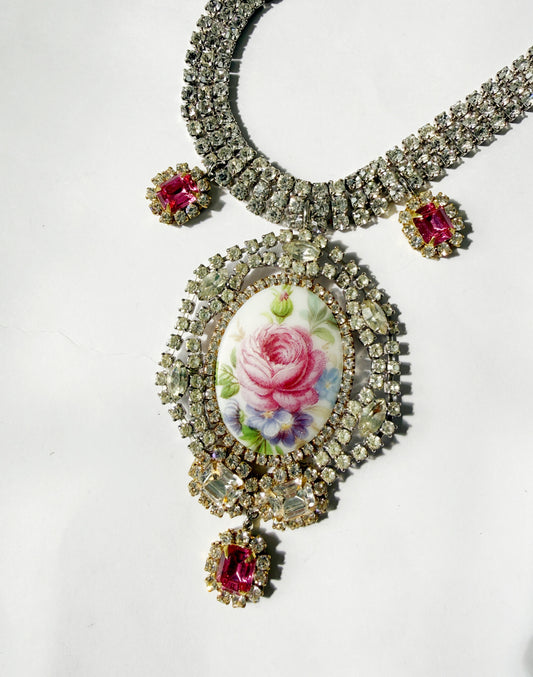 Rose garden rhinestone necklace
