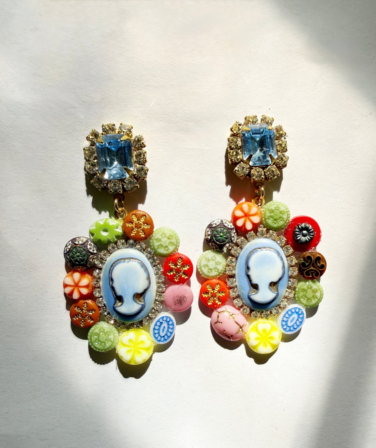 Cameo quilt earrings