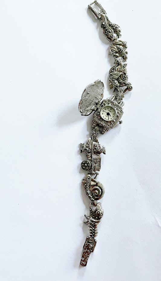 Vintage animal friends hidden watch